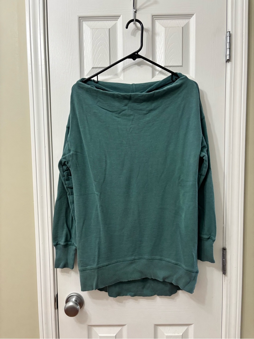 Anthropologie Pilcro Boatneck Green Pullover Sweatshirt Women’s Size Small - Picture 2 of 6
